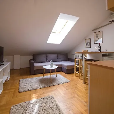 Stella Modern Apartment Νόβι Σαντ Εξωτερικό φωτογραφία